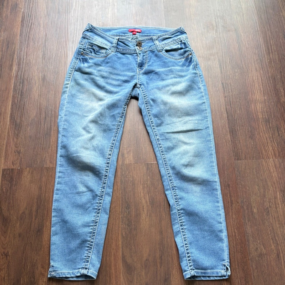 ♾️Vintage Y2K Bongo Low Rise Skinny Capri Jeans McBling Cropped Embellished 5♾️